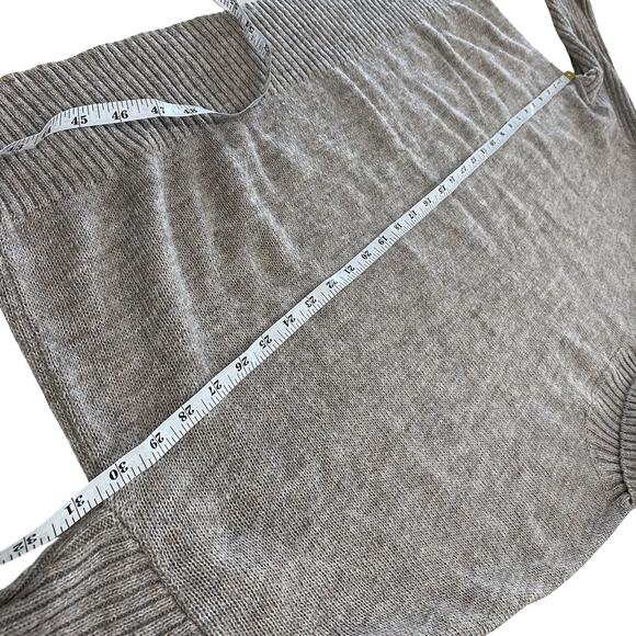 Oversized Turtleneck Sweater by World Market One size - Picture 4 of 7